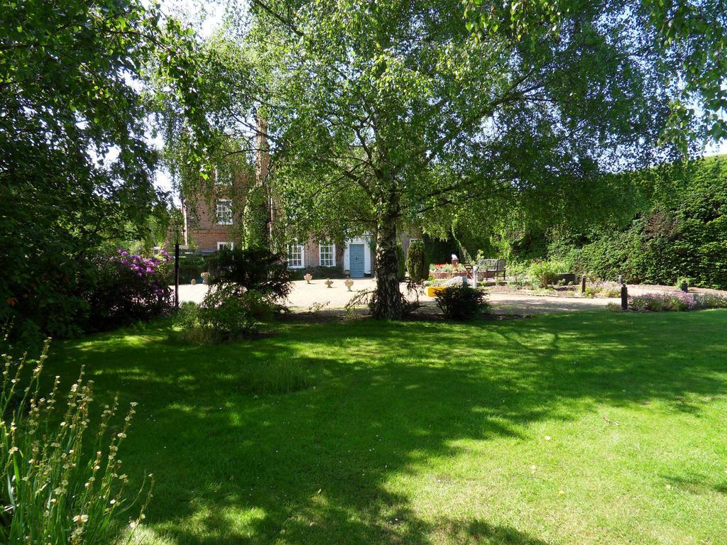 Mangreen Country House Swardeston Exteriör bild